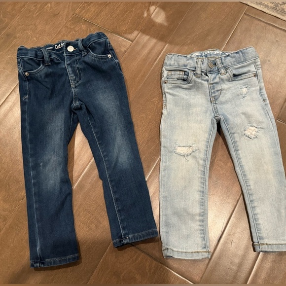Lot of 2t cat and jack stretch jeans - Picture 1 of 4